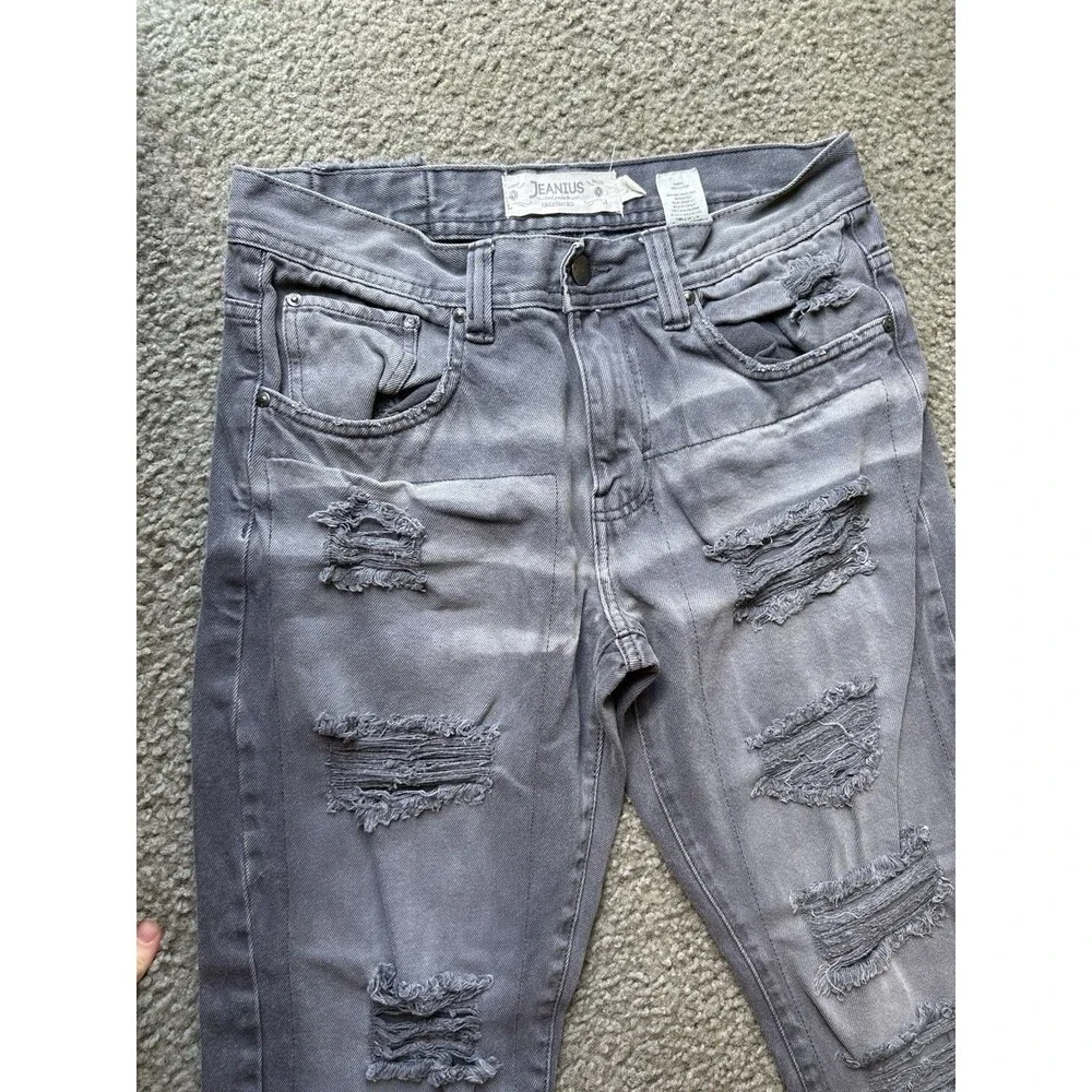 Akademiks Jeanius Mens Jeans Size w-32 L-30 Ripped Style Pants - Picture 4 of 8